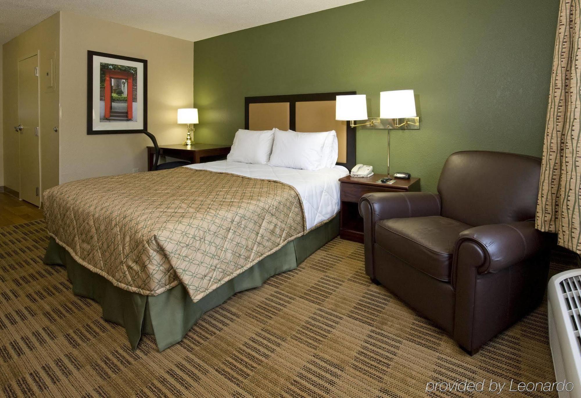 Extended Stay America Suites - Washington, Dc - Тайсънс Корнър Екстериор снимка