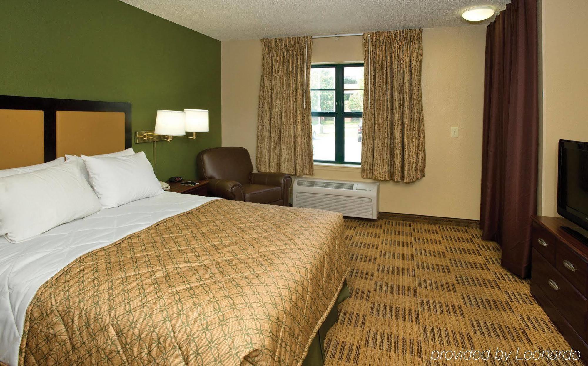 Extended Stay America Suites - Washington, Dc - Тайсънс Корнър Екстериор снимка