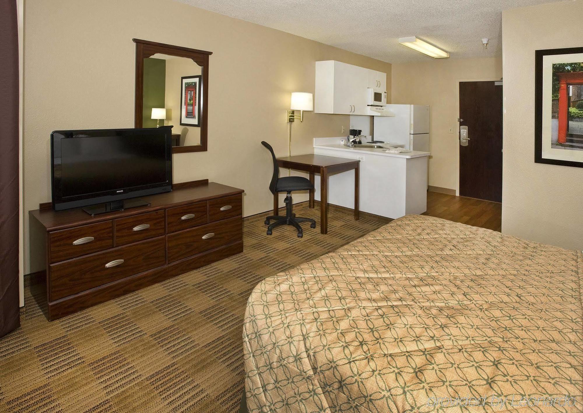 Extended Stay America Suites - Washington, Dc - Тайсънс Корнър Екстериор снимка